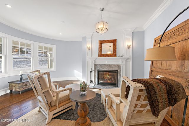 9 Beacon Hill Road, Atlantic Highlands, NJ 07716