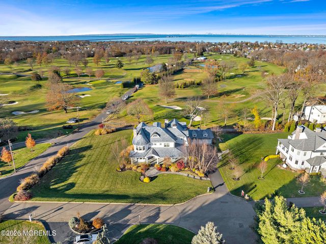 9 Beacon Hill Road, Atlantic Highlands, NJ 07716