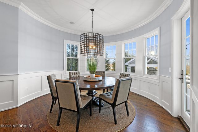 9 Beacon Hill Road, Atlantic Highlands, NJ 07716