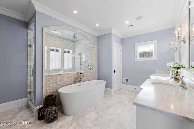 9 Beacon Hill Road, Atlantic Highlands, NJ 07716