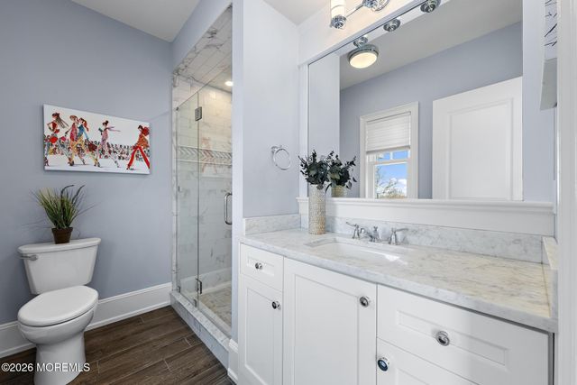 9 Beacon Hill Road, Atlantic Highlands, NJ 07716