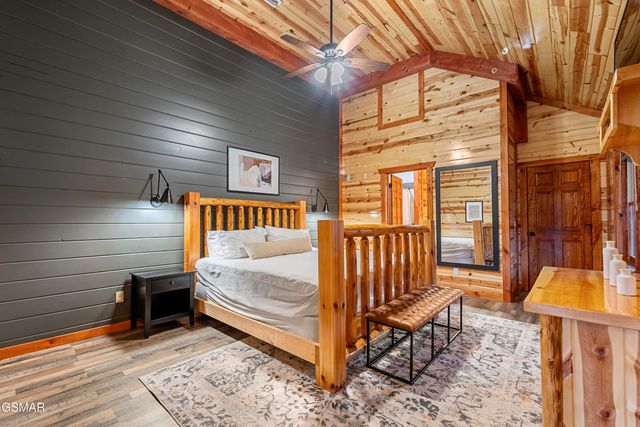 1628 Barn Door Lane, Sevierville, TN 37862