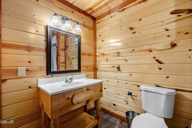 1628 Barn Door Lane, Sevierville, TN 37862