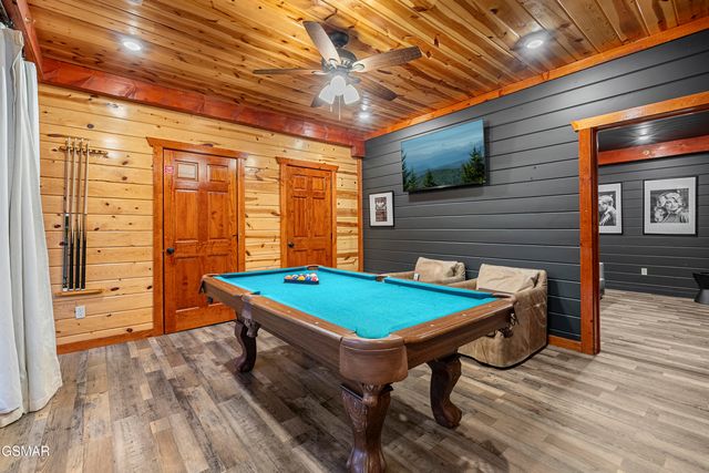 1628 Barn Door Lane, Sevierville, TN 37862