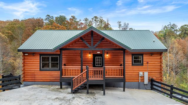 1628 Barn Door Lane, Sevierville, TN 37862
