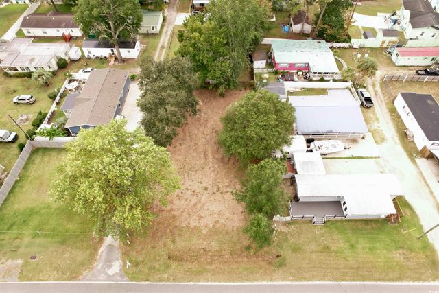 537 Woodland Dr., Murrells Inlet, SC 29576