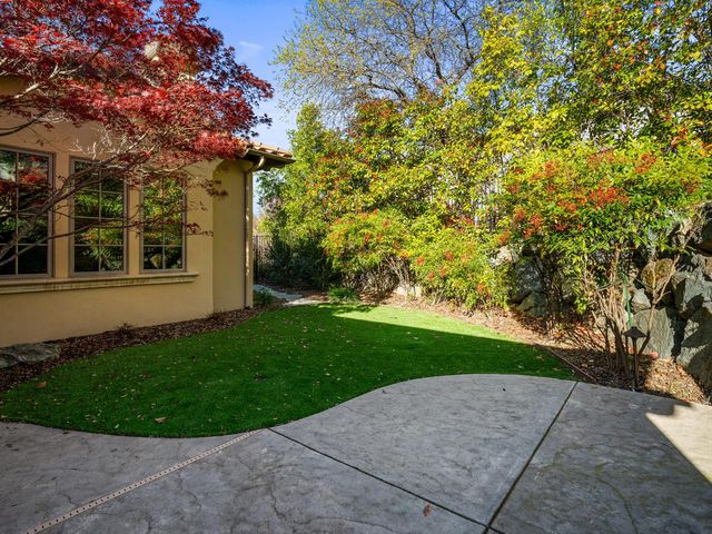 3769 Greenview Dr, El Dorado Hills, CA 95762