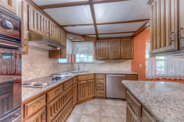 28265 Forest Ridge Road, Sand Springs, OK 74063