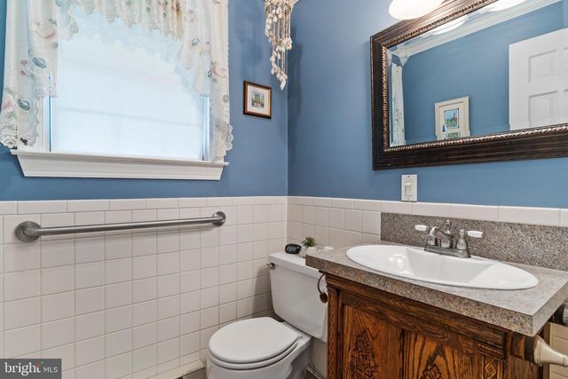 10 STONELEDGE ROAD, Newville, PA 17241