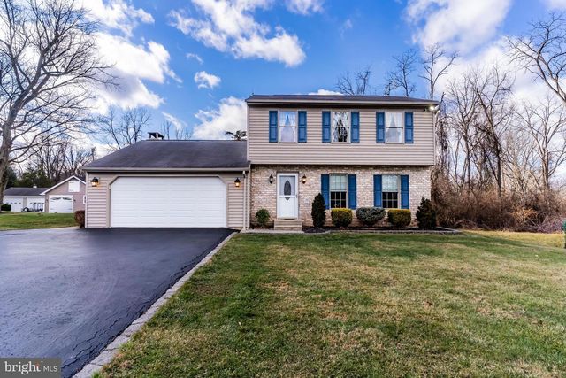 10 STONELEDGE ROAD, Newville, PA 17241