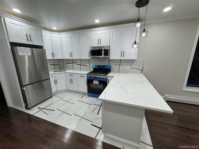 149-44 20th Avenue, Whitestone, NY 11357