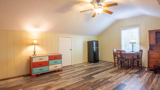 363 County Road 234, Alton, MO 65606