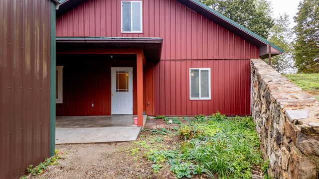 363 County Road 234, Alton, MO 65606