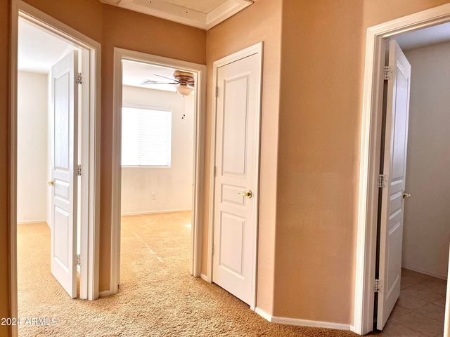2850 S BRETT Street, Gilbert, AZ 85295