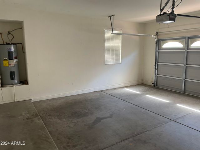 2850 S BRETT Street, Gilbert, AZ 85295