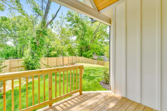 1402 W 55th Street, Chattanooga, TN 37409