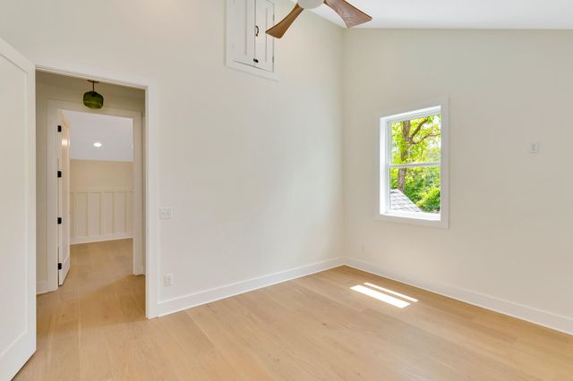 1402 W 55th Street, Chattanooga, TN 37409