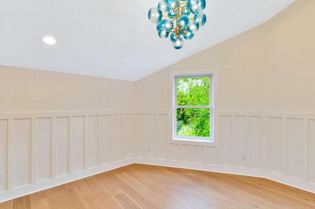 1402 W 55th Street, Chattanooga, TN 37409