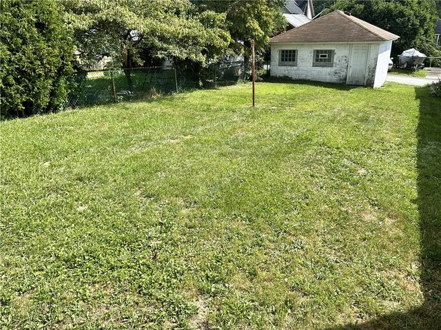 604 8th Street, Irwin, PA 15642