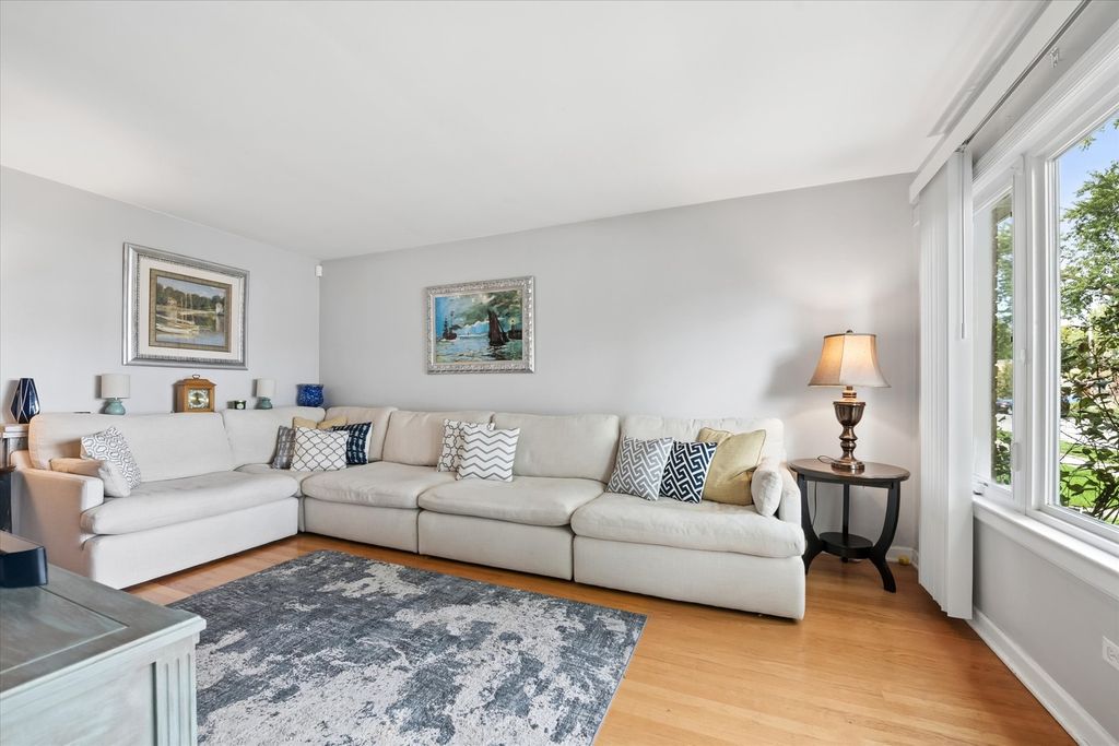 3648 N Overhill Avenue, Chicago, IL 60634 — photo 4