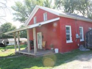 1920 Shackelford Road, Florissant, MO 63031
