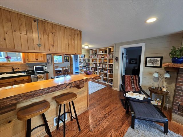 805 Kline Dr, Lakewood, CO 80215