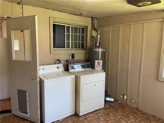 217 Main Street, Linwood, KS 66052
