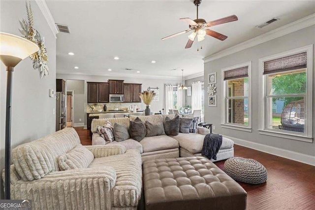 121 Tuscany Court, Mcdonough, GA 30252