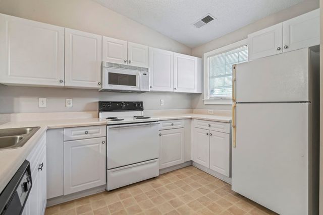 6010 Dick Pond Rd Unit 314, Myrtle Beach, SC 29588