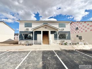 5405 Park Lawn Drive # 111, Chubbuck, ID 83202