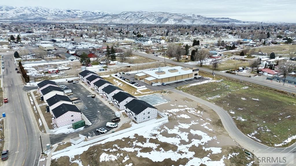 Image 25 of property listing at 5405 Park Lawn Drive # 111, Chubbuck, ID 83202