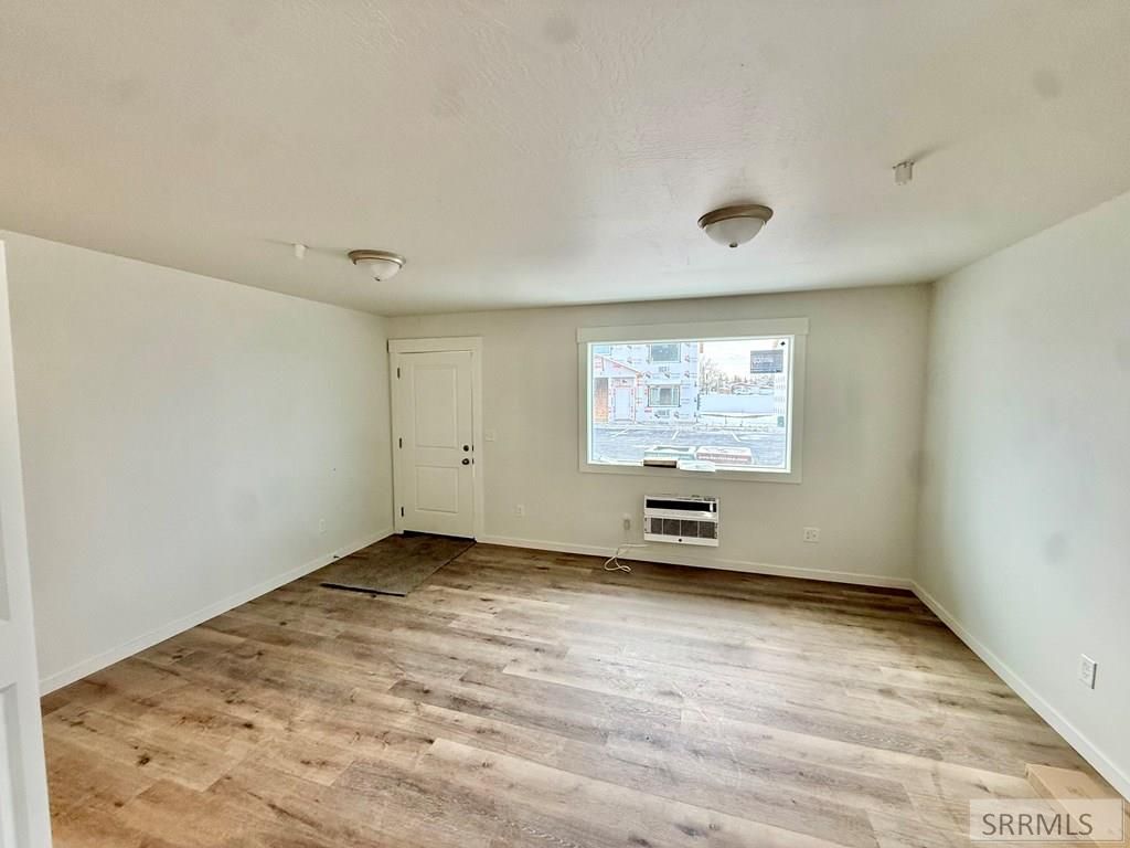 Image 3 of property listing at 5405 Park Lawn Drive # 111, Chubbuck, ID 83202