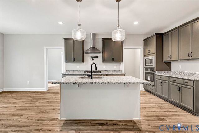 11142 Somerset Bluff Ct, Glen Allen, VA 23059