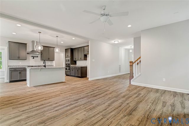 11142 Somerset Bluff Ct, Glen Allen, VA 23059