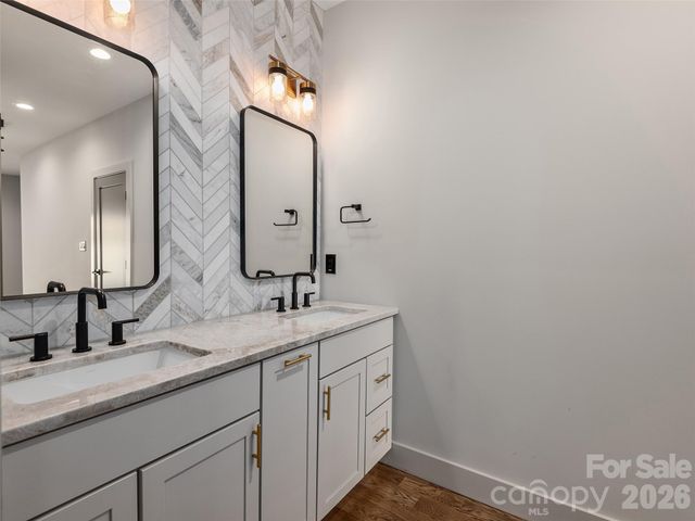 50 Verde Drive, Asheville, NC 28806