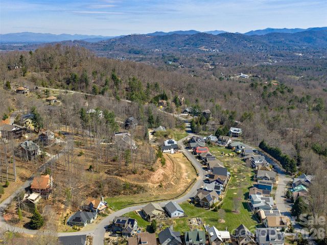 50 Verde Drive, Asheville, NC 28806