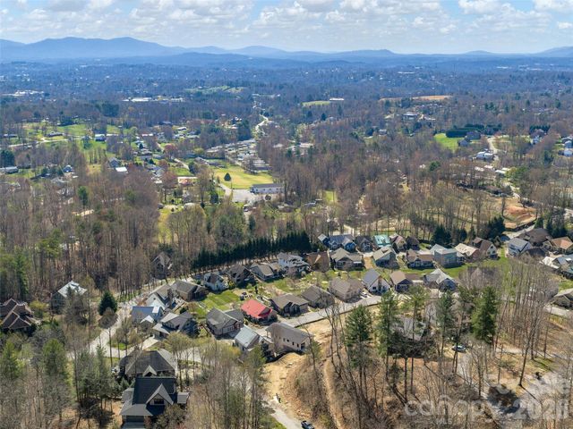 50 Verde Drive, Asheville, NC 28806