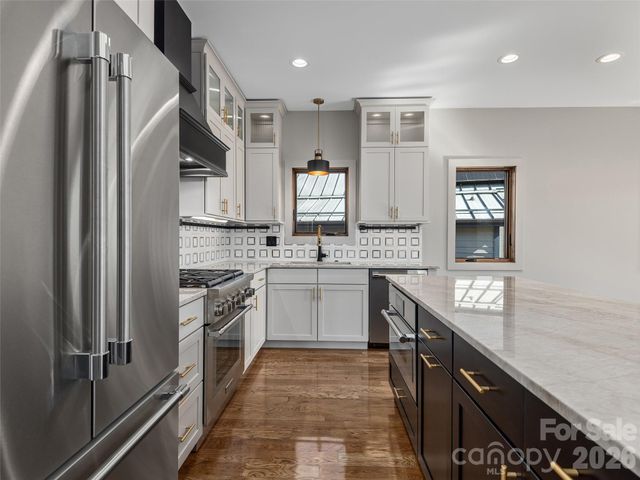 50 Verde Drive, Asheville, NC 28806