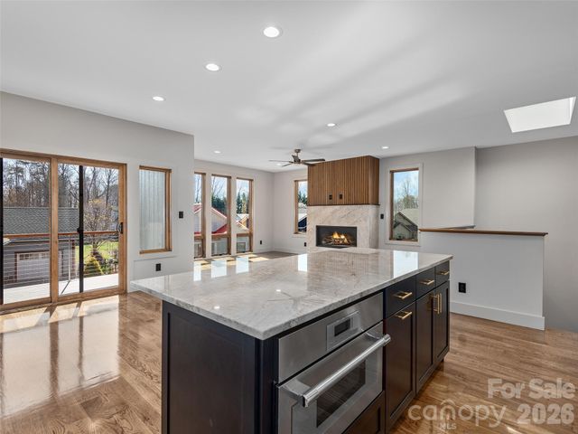 50 Verde Drive, Asheville, NC 28806