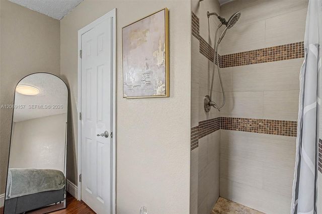 6001 NW 66th Terrace, Tamarac, FL 33321