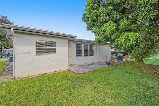6001 NW 66th Terrace, Tamarac, FL 33321
