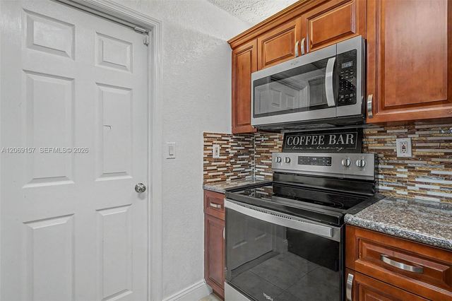 6001 NW 66th Terrace, Tamarac, FL 33321