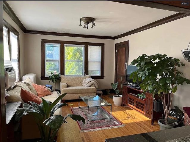 2500 Como Avenue SE, Minneapolis, MN 55414