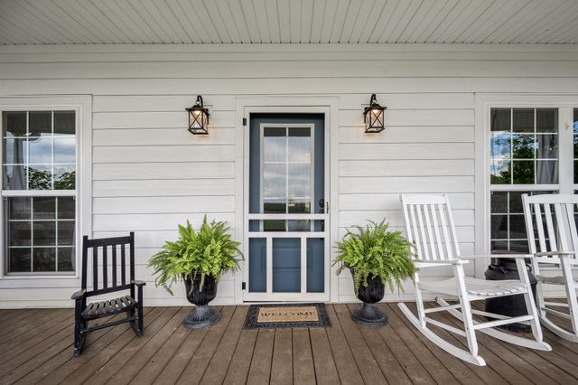 104 Hickerson Rd, Wartrace, TN 37183