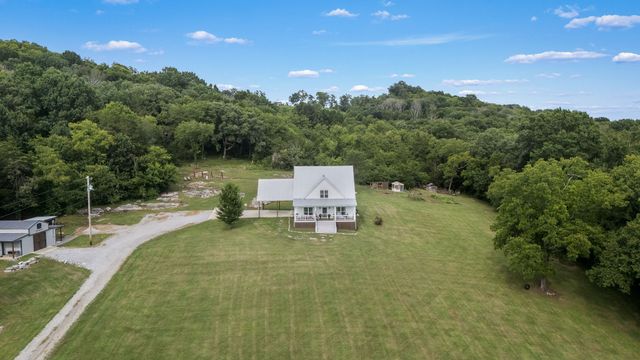 104 Hickerson Rd, Wartrace, TN 37183
