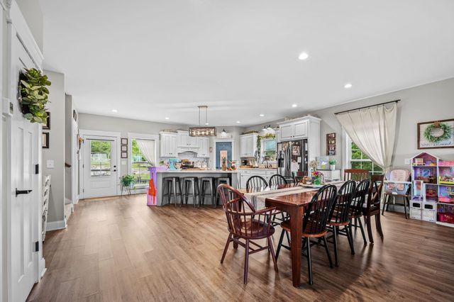 104 Hickerson Rd, Wartrace, TN 37183