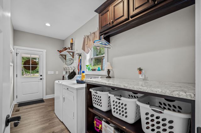 104 Hickerson Rd, Wartrace, TN 37183