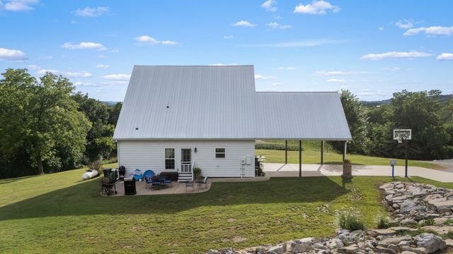 104 Hickerson Rd, Wartrace, TN 37183
