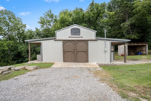 104 Hickerson Rd, Wartrace, TN 37183