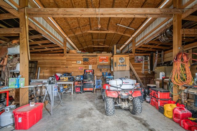 104 Hickerson Rd, Wartrace, TN 37183